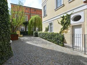 Pronájem bytu 2+kk, Praha - Malá Strana, Vlašská, 108 m2