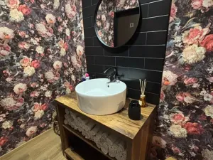 Pronájem obchodního prostoru, Napajedla, Masarykovo náměstí, 70 m2