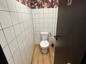 Pronájem obchodního prostoru, Napajedla, Masarykovo náměstí, 70 m2