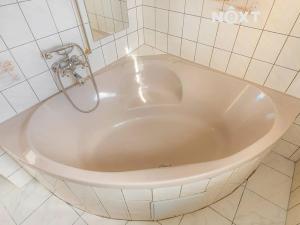 Prodej bytu 3+kk, Klatovy, Koldinova, 79 m2