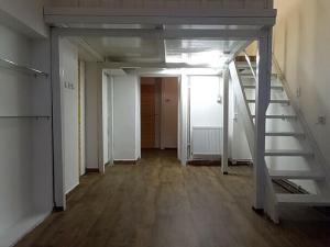 Pronájem obchodního prostoru, Praha - Libeň, Sokolovská, 23 m2