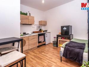 Prodej rodinného domu, Brno - Komárov, Plotní, 480 m2