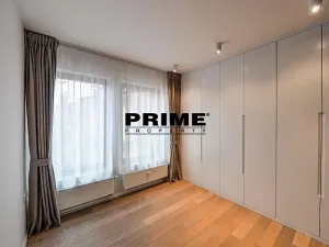 Pronájem bytu 3+kk, Praha - Vinohrady, náměstí Jiřího z Poděbrad, 156 m2