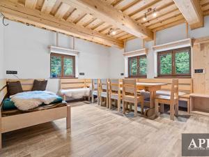 Prodej chalupy, Halenkov, 158 m2