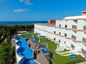 Prodej bytu 3+kk, Pafos, Kypr, 76 m2