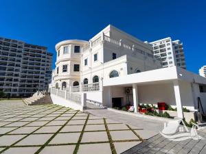 Prodej bytu 3+1, Trikomo, Kypr, 120 m2