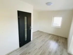 Pronájem rodinného domu, Říčany, Višňová, 120 m2