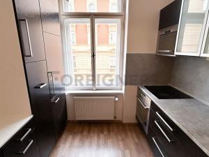 Pronájem bytu 2+1, Praha - Smíchov, Staropramenná, 60 m2