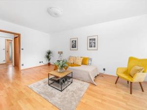 Prodej bytu 3+kk, Praha - Prosek, Vysočanská, 73 m2