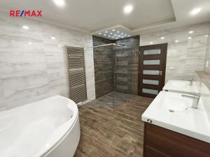 Prodej rodinného domu, Kly, 157 m2