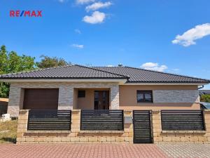 Prodej rodinného domu, Kly, 157 m2