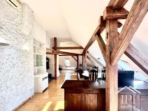 Pronájem bytu 4+kk, Praha - Holešovice, Dukelských hrdinů, 176 m2