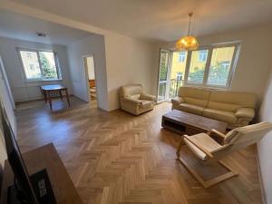 Pronájem bytu 3+1, Praha - Smíchov, U Blaženky, 76 m2