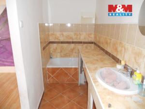 Prodej obchodního prostoru, Hředle, 1805 m2