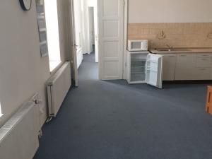 Pronájem obchodního prostoru, Ostrava - Vítkovice, Šalounova, 200 m2