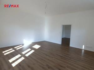 Pronájem bytu 3+1, Praha - Smíchov, Staropramenná, 83 m2