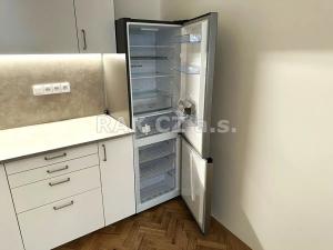 Pronájem bytu 3+1, Praha - Malá Strana, Plaská, 91 m2