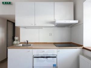 Pronájem bytu 1+1, Karlštejn, 27 m2