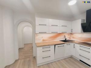 Pronájem bytu 3+1, Hlinsko, Adámkova třída, 83 m2