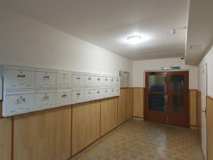 Prodej bytu 2+1, Chodov, Obránců míru, 56 m2