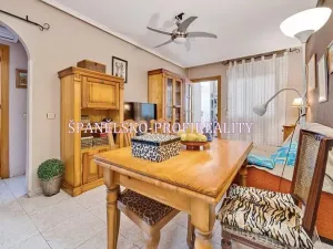 Prodej rodinného domu, Torrevieja, Španělsko, Ronda César Cánovas Girada, 50 m2