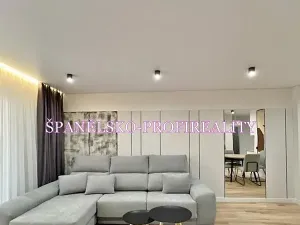 Prodej bytu 3+kk, Torrevieja, Španělsko, Calle Concordia, 85 m2