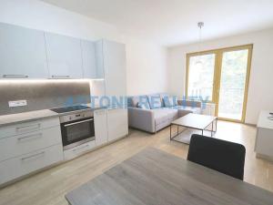 Pronájem bytu 2+kk, Praha - Košíře, Pod Kavalírkou, 55 m2