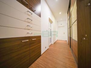 Pronájem bytu 4+kk, Praha - Vinohrady, 104 m2
