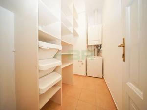 Pronájem bytu 4+kk, Praha - Vinohrady, 104 m2