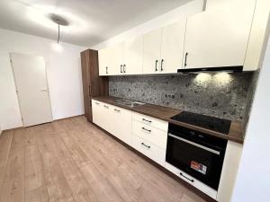 Pronájem bytu 2+kk, Brno, Obřanská, 60 m2