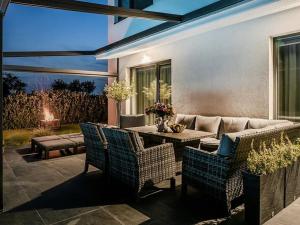 Pronájem rodinného domu, Přezletice, Školní, 120 m2