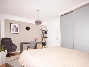 Prodej bytu 4+kk, Praha - Vokovice, Irská, 140 m2