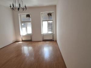 Pronájem kanceláře, Praha, Na bělidle, 55 m2