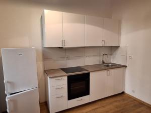 Pronájem kanceláře, Praha, Na bělidle, 55 m2