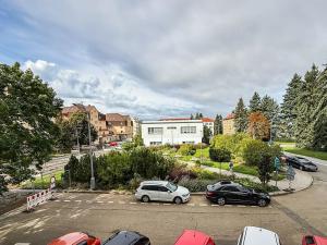 Prodej bytu 3+1, Říčany, Komenského náměstí, 62 m2