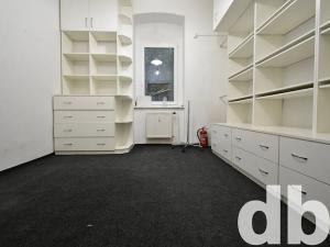 Pronájem obchodního prostoru, Karlovy Vary, T. G. Masaryka, 71 m2