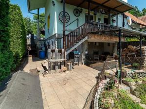 Prodej chaty, Hradčany, 61 m2