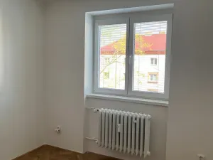 Pronájem bytu 3+1, Pardubice, Jiránkova, 74 m2