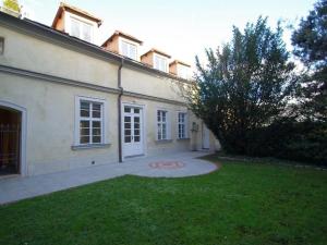 Pronájem bytu 4+1, Praha - Malá Strana, Vlašská, 184 m2