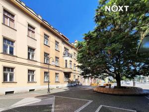 Pronájem kanceláře, Pardubice, náměstí Republiky, 17 m2