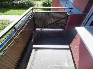 Pronájem bytu 1+1, Jindřichův Hradec, sídliště Vajgar, 39 m2