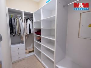 Prodej rodinného domu, Louny, Březinova, 429 m2