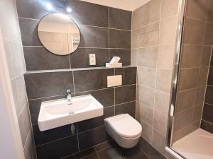 Pronájem bytu 2+kk, Praha - Hlubočepy, Fabiánové, 44 m2