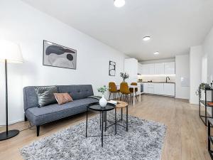 Prodej bytu 3+kk, Praha - Troja, Lublinská, 69 m2