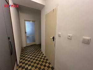 Prodej bytu 3+1, Pardubice, Sakařova, 62 m2