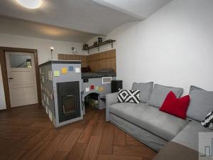 Prodej rodinného domu, Štoky, 170 m2