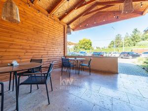 Prodej restaurace, Psáry, Pražská, 110 m2