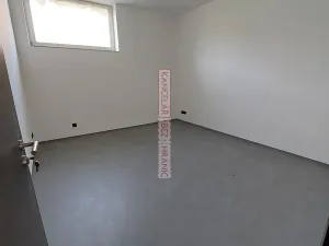 Pronájem skladu, Medlovice, 756 m2