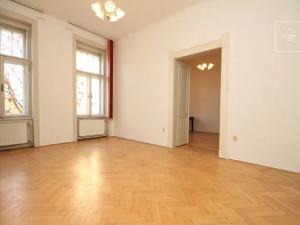 Pronájem bytu 2+1, Praha - Vinohrady, Šmilovského, 71 m2