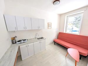 Prodej bytu 2+kk, Kořenov, 33 m2